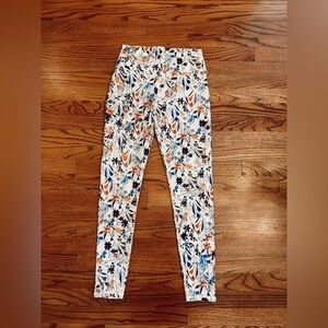 Fabletics high waisted white floral leggings, size M